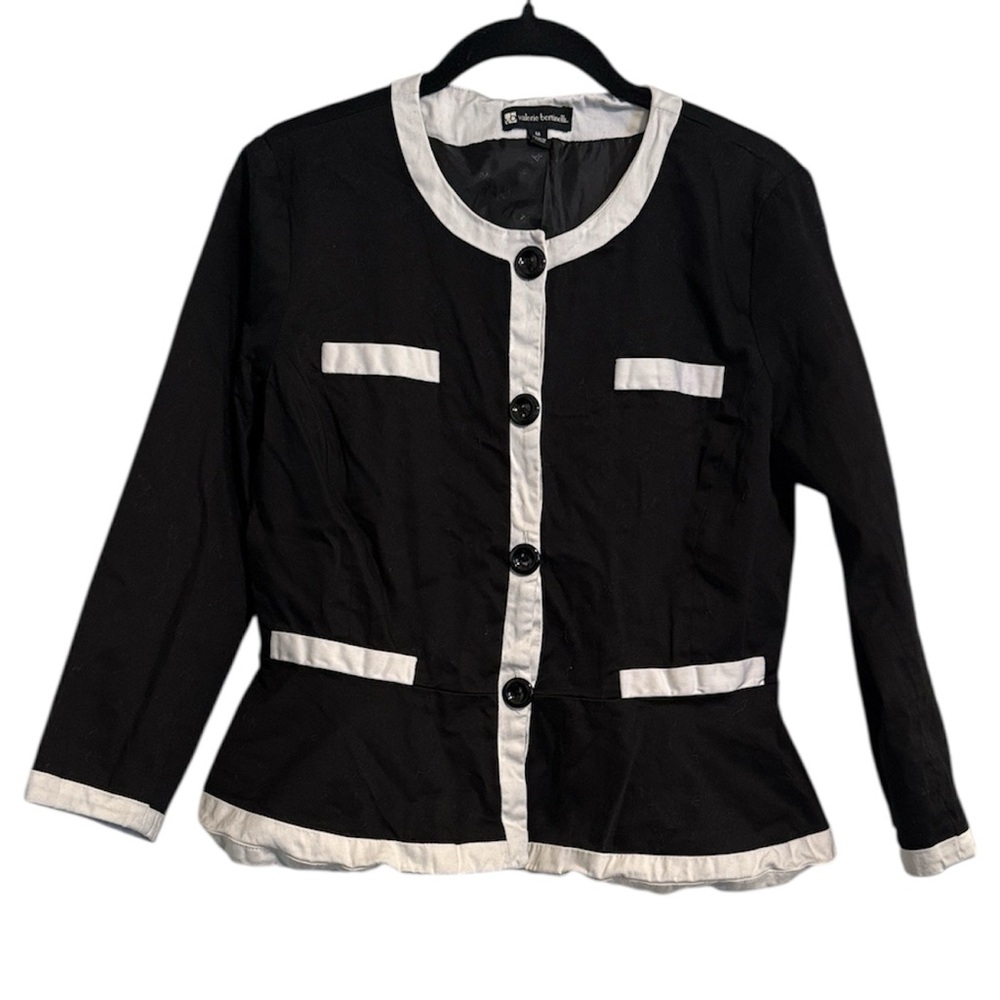 🖤 Valerie Bertinelli Black and White Peplum Cropped Blazer
